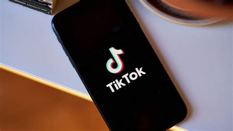 Belgium bans TikTok on government phones 